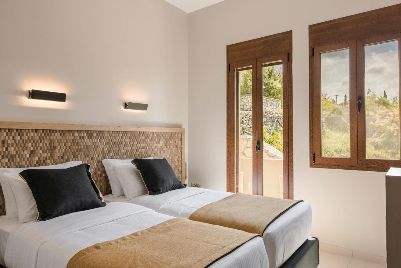 Luxury Villa Karmaniolos Fiskardo Kefalonia ภายนอก รูปภาพ